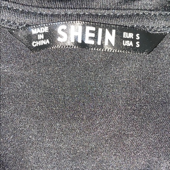 cropped “basic” tee! - Picture 4 of 4